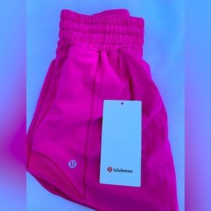 NWT Lululemon 4” Sonic pink Hotty hot shorts